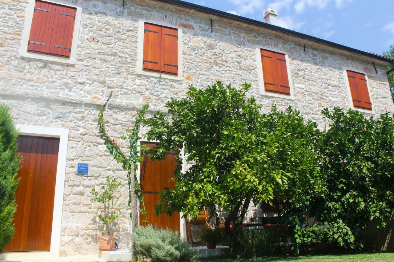 Apartmán Old House Sveti Filip i Jakov Exteriér fotografie